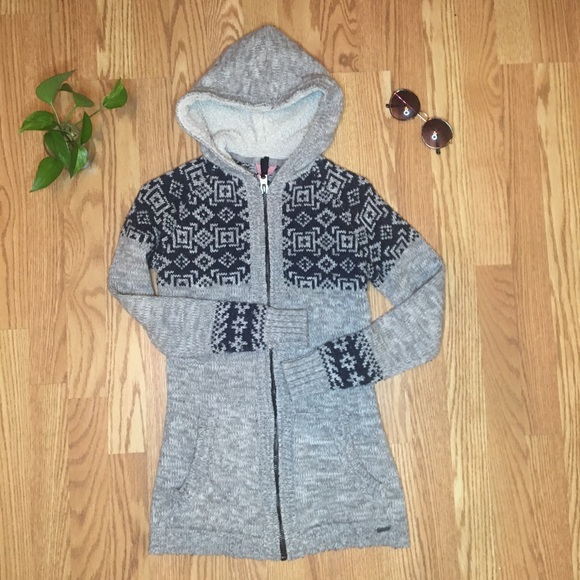 Long Hooded Sweater / Cardigan